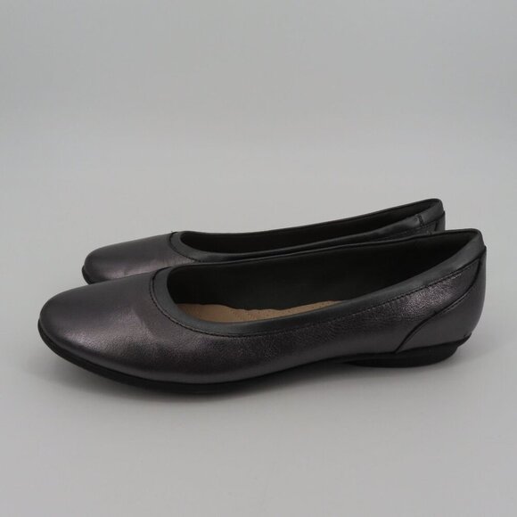 Clarks Collection Women 8.5 M Gray Shimmer Round Toe Ballet Flats Comfort Shoes - Picture 4 of 11